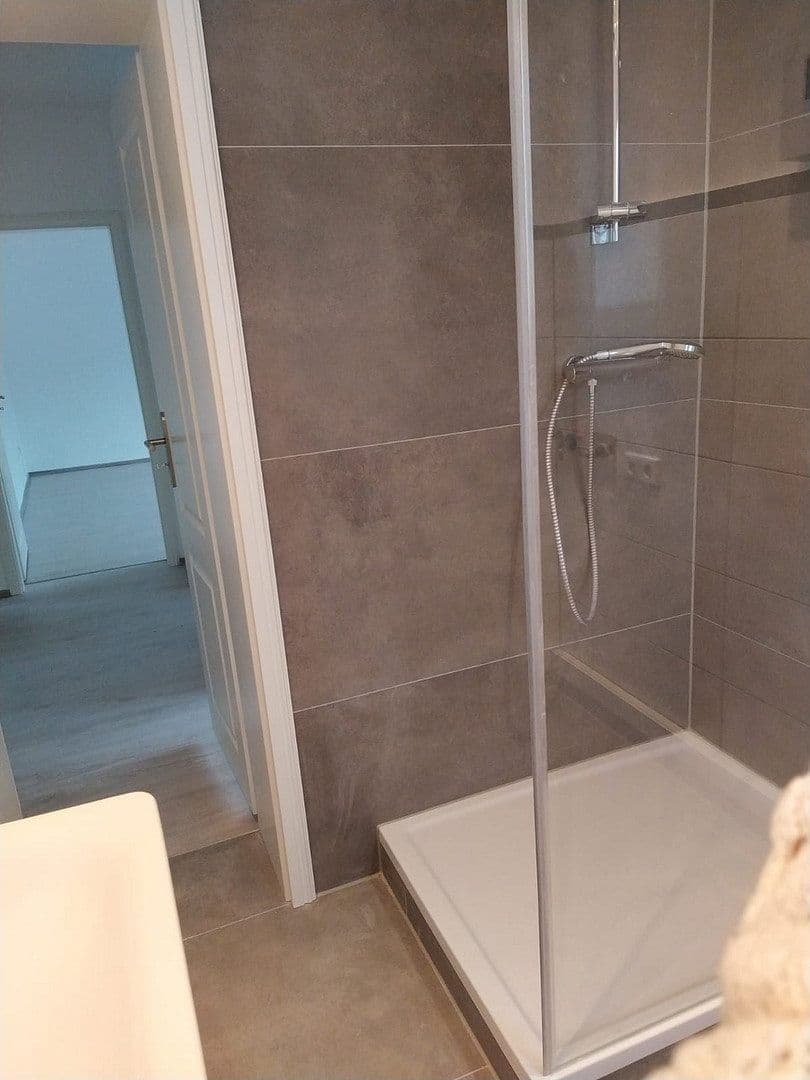 Pronájem bytu 3+1 70 m², Kurt-Heintze-Strasse 65, Duisburg, Severní Porýní-Vestfálsko Pronájem bytu 3+1 70 m², Kurt-Heintze-Strasse 65, Duisburg, Severní Porýní-Vestfálsko