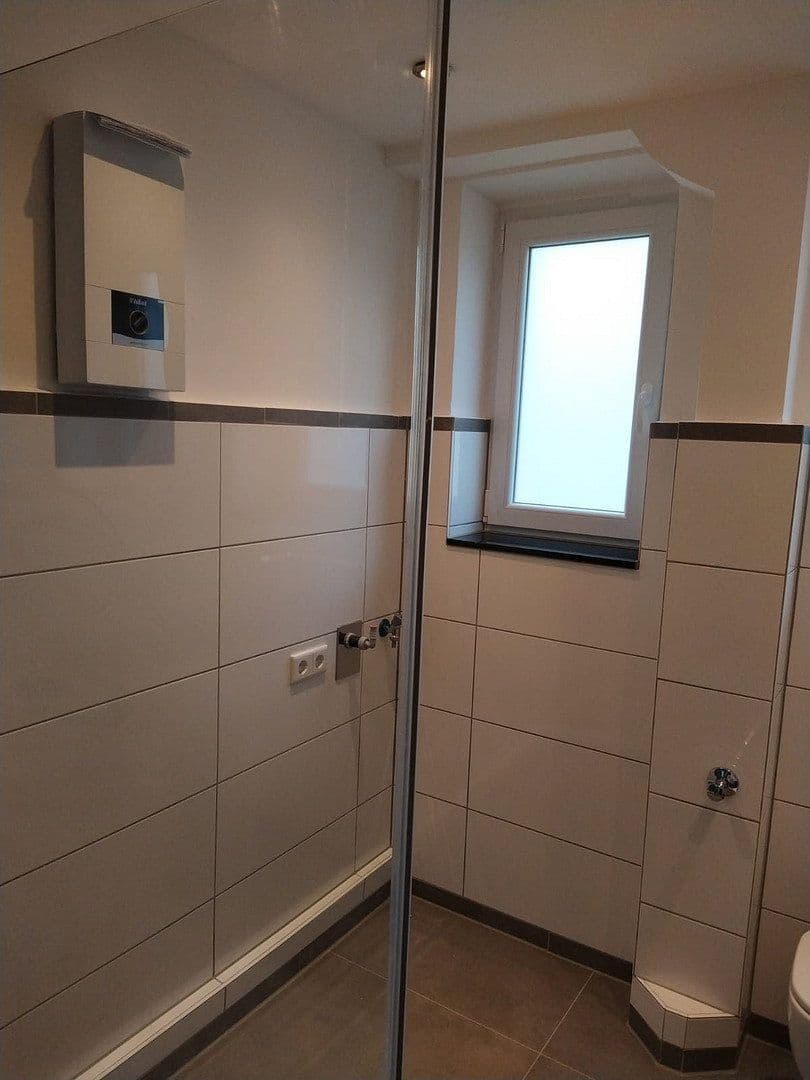 Pronájem bytu 3+1 70 m², Kurt-Heintze-Strasse 65, Duisburg, Severní Porýní-Vestfálsko Pronájem bytu 3+1 70 m², Kurt-Heintze-Strasse 65, Duisburg, Severní Porýní-Vestfálsko
