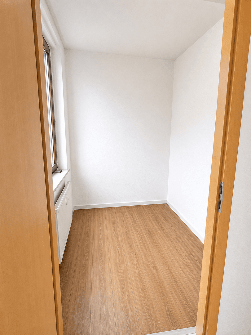 Prodej bytu 1+kk 34 m², Chemnitz, Sasko Prodej bytu 1+kk 34 m², Chemnitz, Sasko