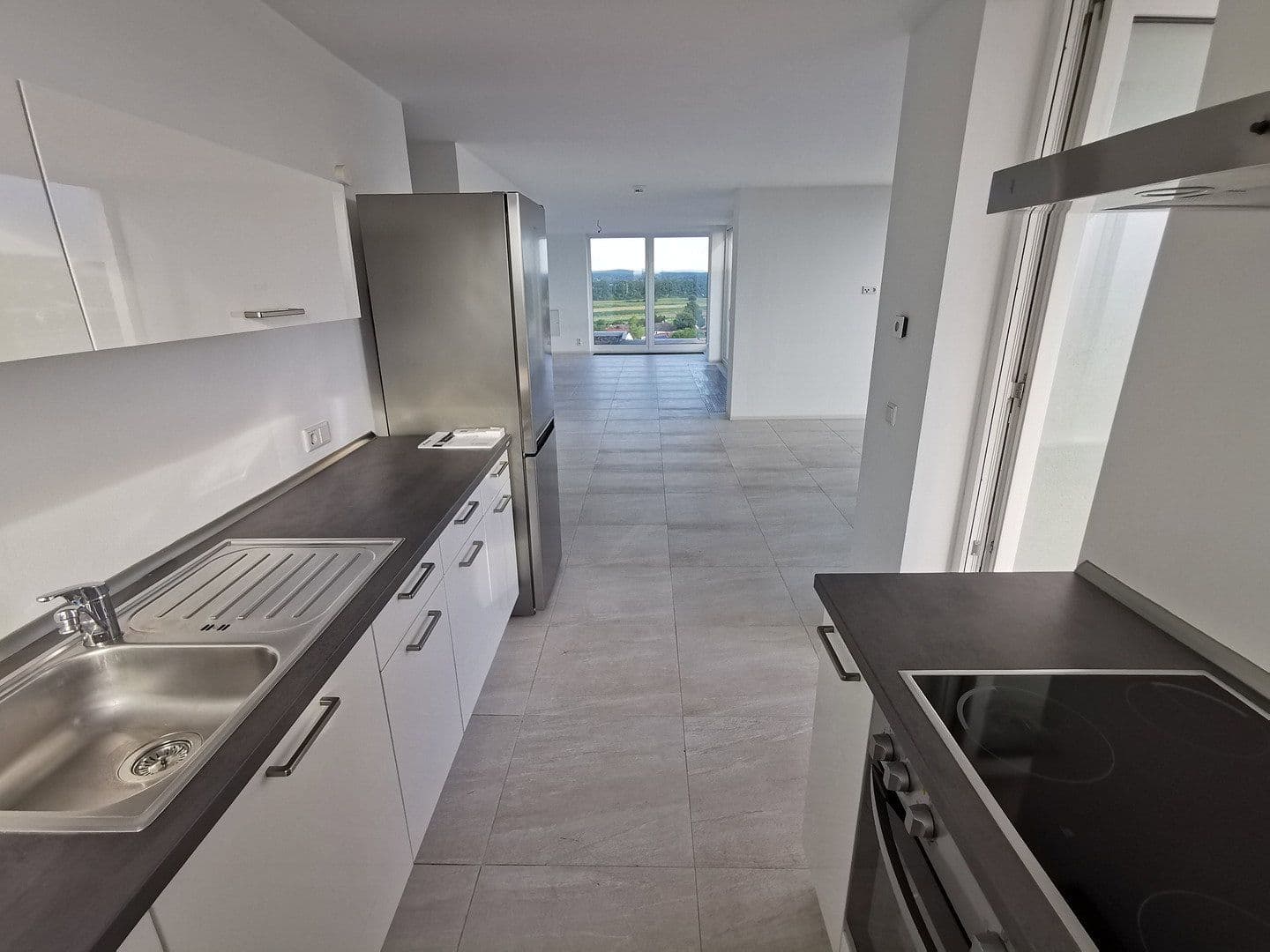 Pronájem bytu 3+1 106 m², Nürnberg / Großgründlach, Bavorsko Pronájem bytu 3+1 106 m², Nürnberg / Großgründlach, Bavorsko