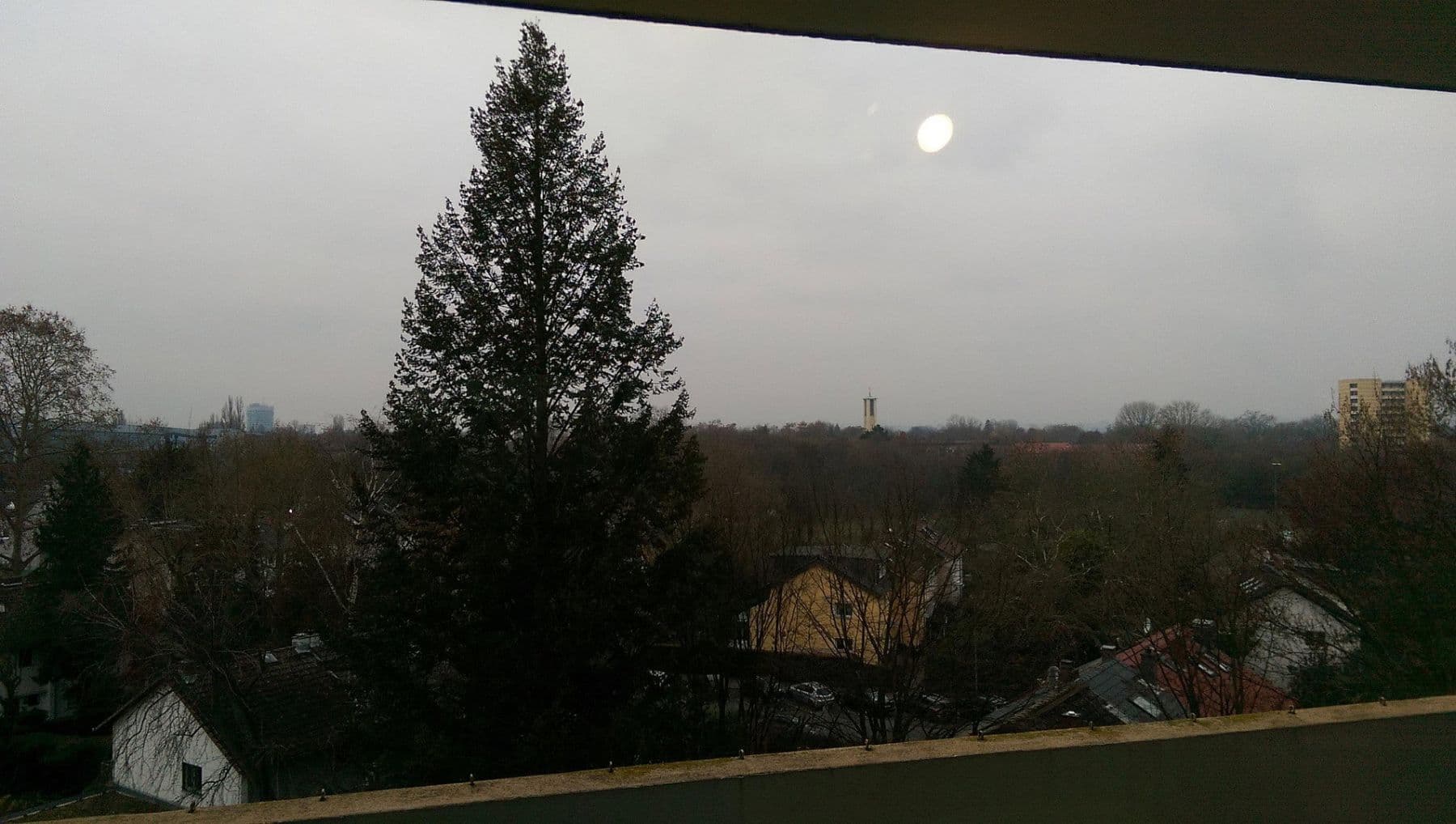Pronájem bytu 1+1 33 m², Frankfurt-Eckenheim, Hessen Pronájem bytu 1+1 33 m², Frankfurt-Eckenheim, Hessen