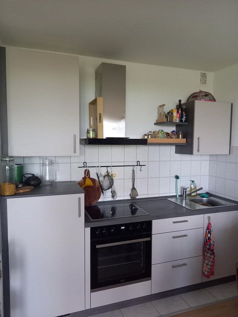 Pronájem bytu 1+1 33 m², Frankfurt-Eckenheim, Hessen Pronájem bytu 1+1 33 m², Frankfurt-Eckenheim, Hessen