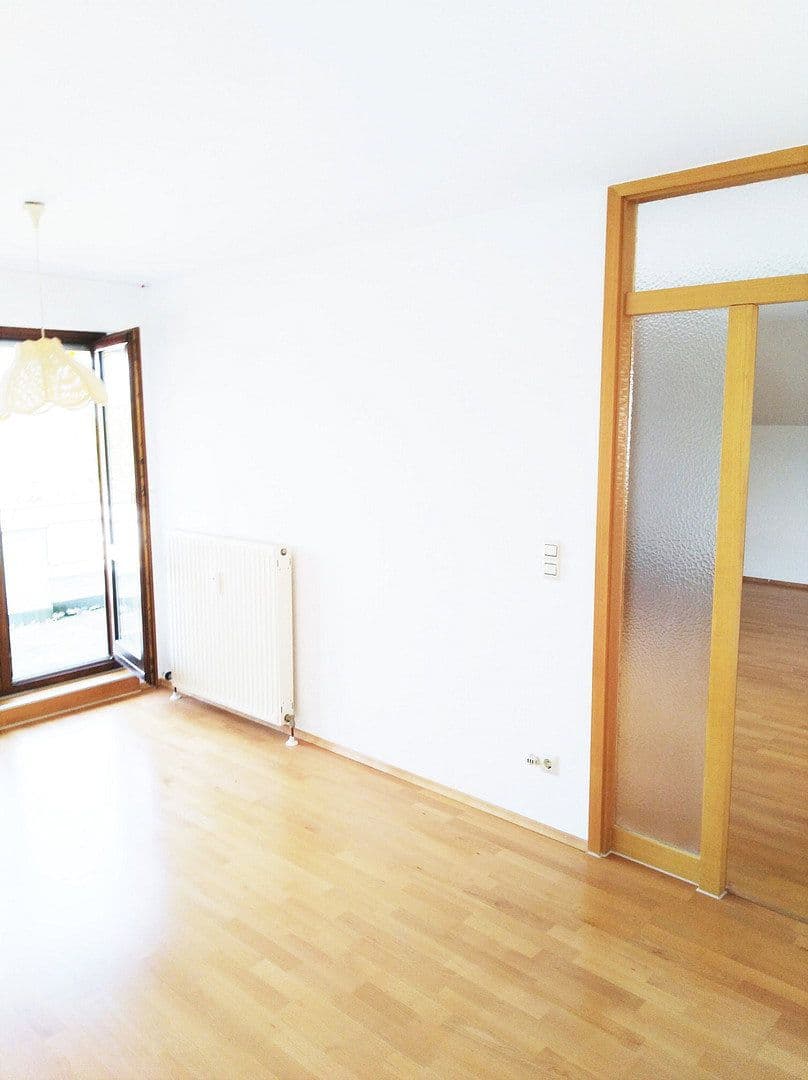 Pronájem bytu 3+kk 95 m², Bad Boll, Bádensko-Württembersko Pronájem bytu 3+kk 95 m², Bad Boll, Bádensko-Württembersko