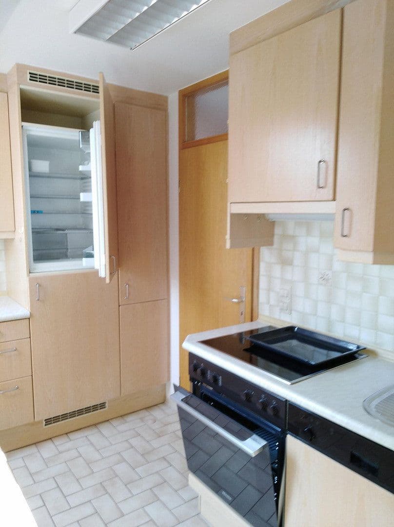 Pronájem bytu 3+kk 95 m², Bad Boll, Bádensko-Württembersko Pronájem bytu 3+kk 95 m², Bad Boll, Bádensko-Württembersko