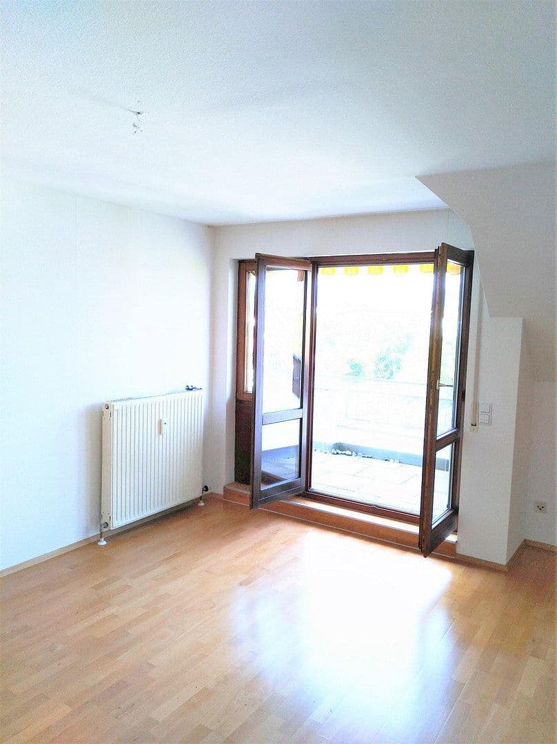 Pronájem bytu 3+kk 95 m², Bad Boll, Bádensko-Württembersko Pronájem bytu 3+kk 95 m², Bad Boll, Bádensko-Württembersko