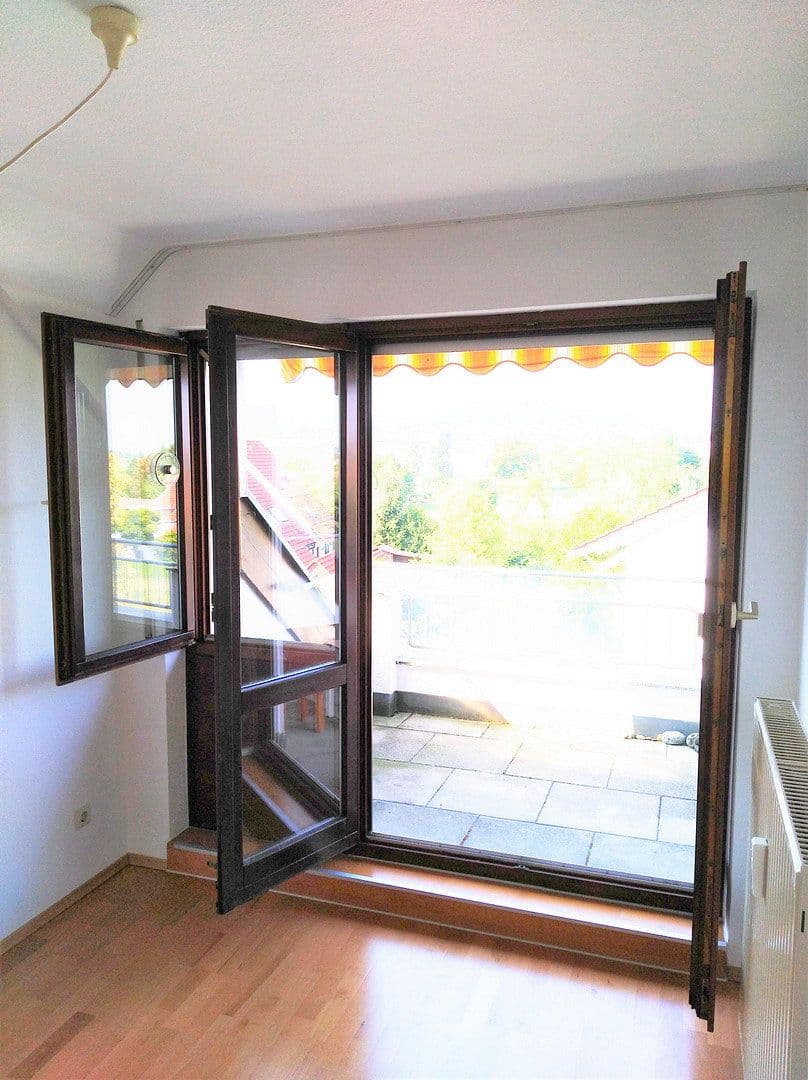 Pronájem bytu 3+kk 95 m², Bad Boll, Bádensko-Württembersko Pronájem bytu 3+kk 95 m², Bad Boll, Bádensko-Württembersko