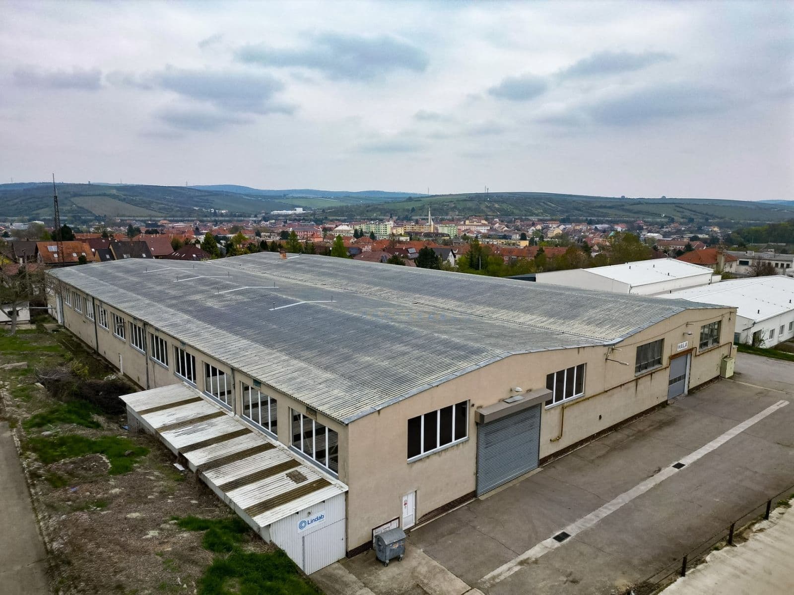 Pronájem nebytového prostoru 1.840 m², Javorová, Hustopeče, Jihomoravský kraj Pronájem nebytového prostoru 1.840 m², Javorová, Hustopeče, Jihomoravský kraj