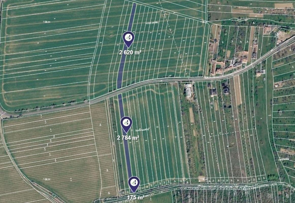 Prodej pozemku 5.579 m², Újezdec, Zlínský kraj Prodej pozemku 5.579 m², Újezdec, Zlínský kraj