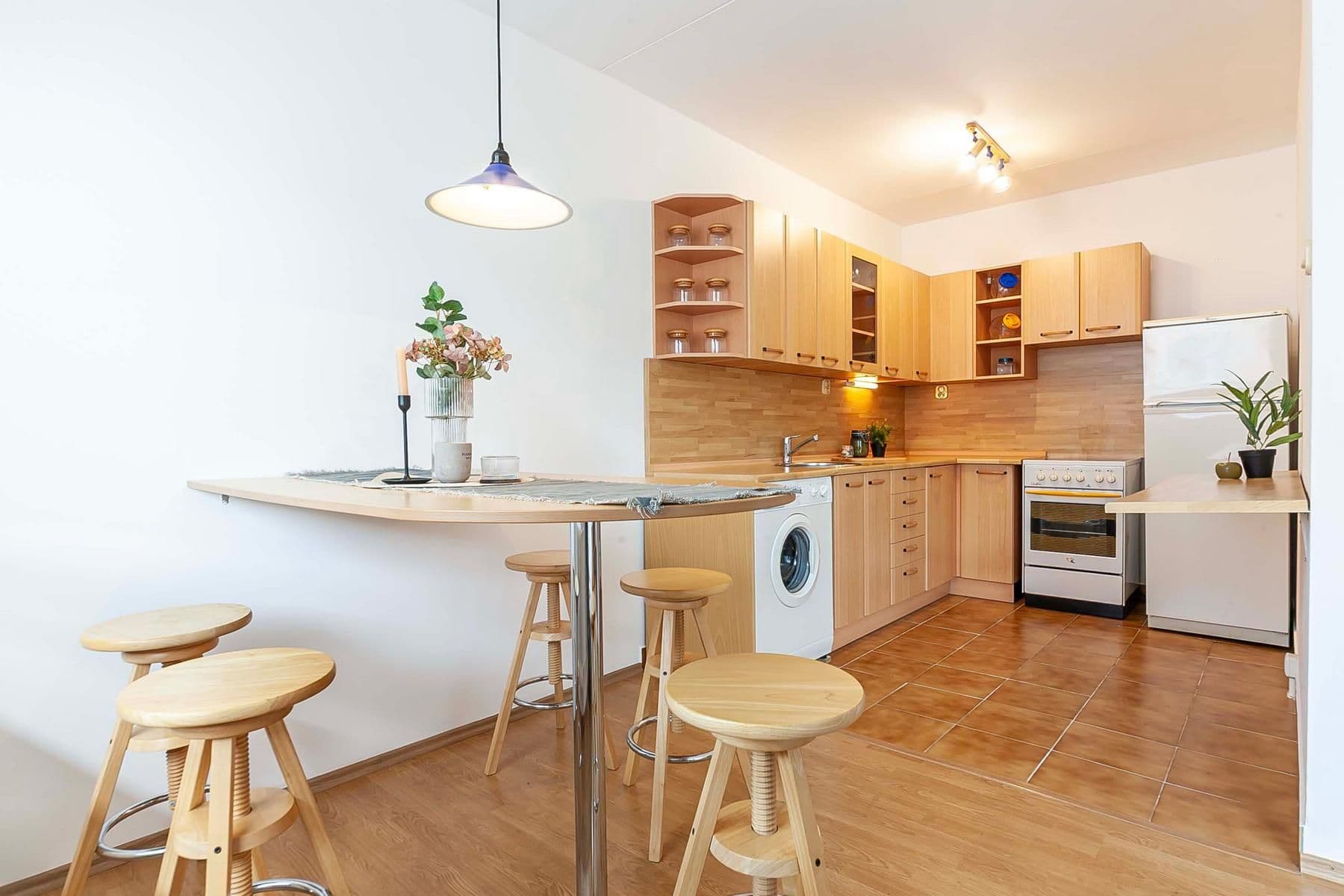 Prodej bytu 3+1 69 m², Kostřínská, Praha, Praha Prodej bytu 3+1 69 m², Kostřínská, Praha, Praha