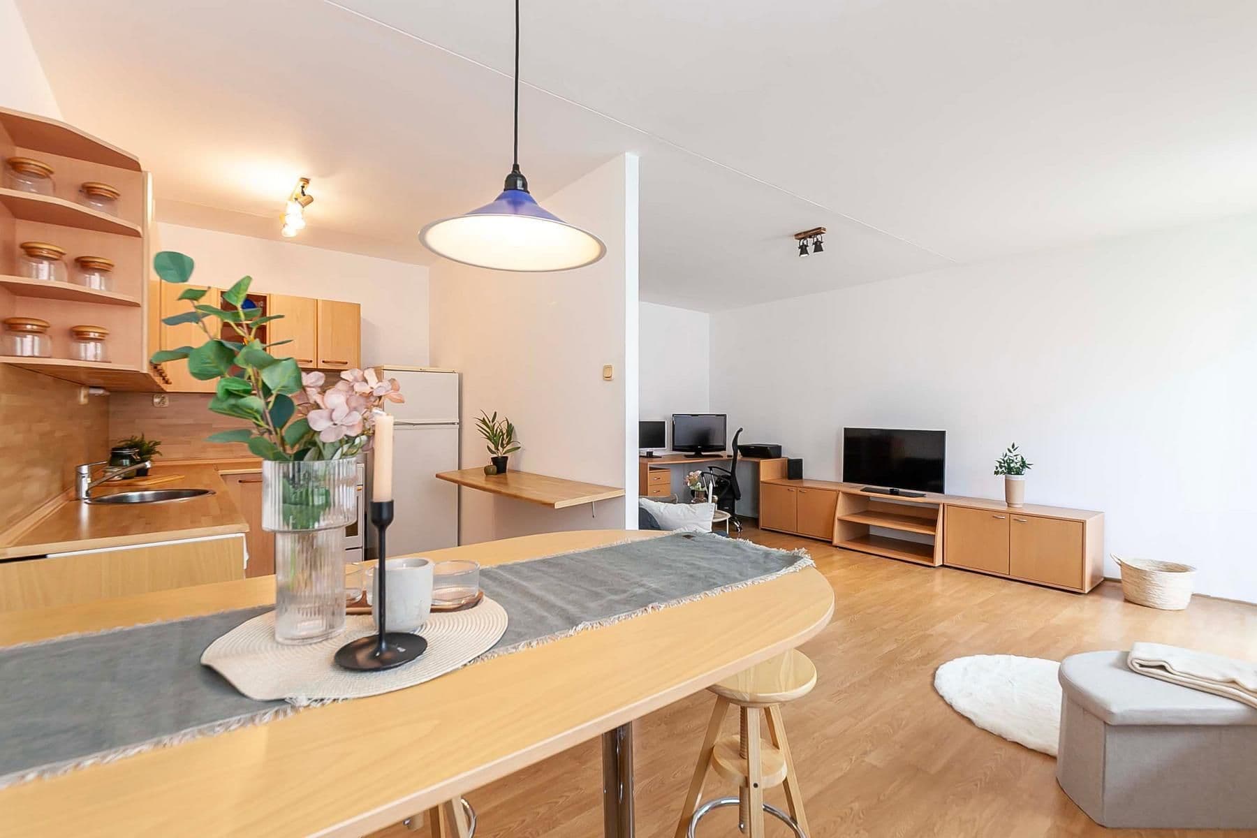 Prodej bytu 3+1 69 m², Kostřínská, Praha, Praha Prodej bytu 3+1 69 m², Kostřínská, Praha, Praha