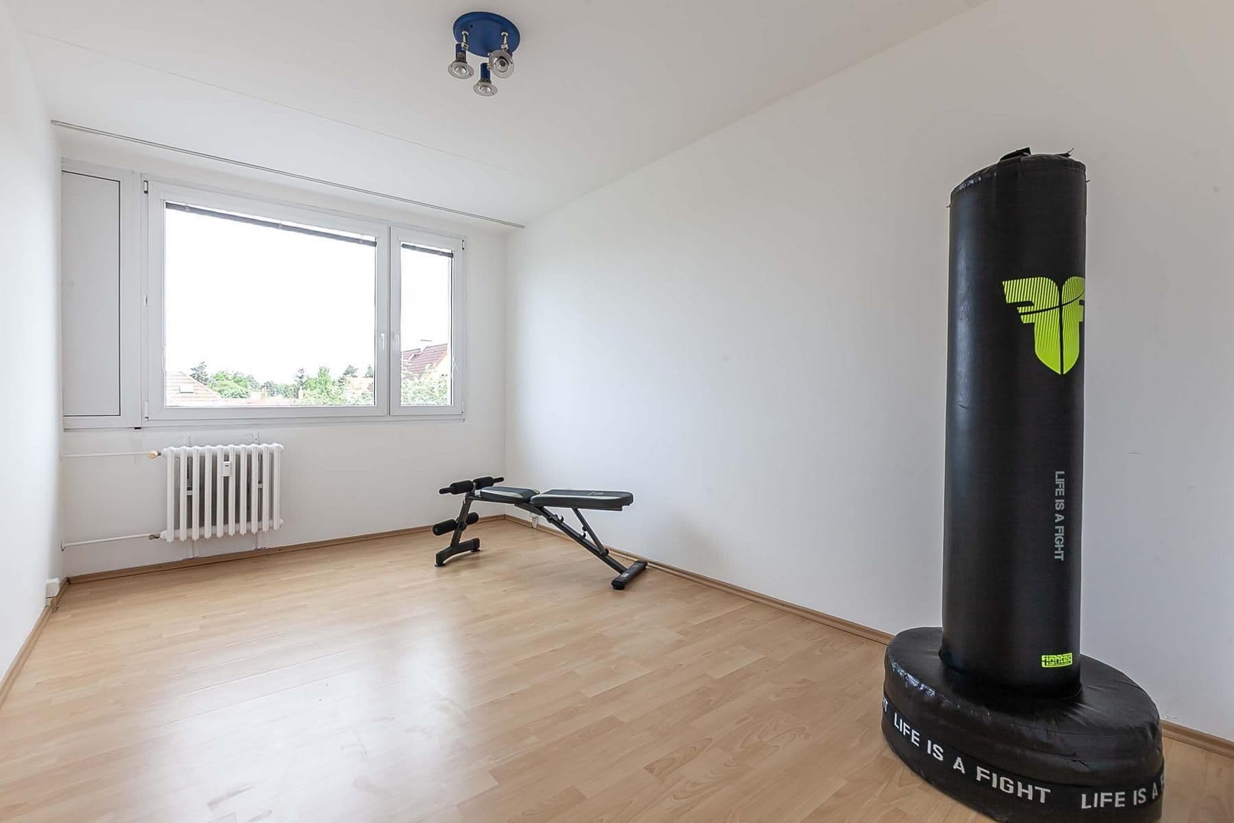 Prodej bytu 3+1 69 m², Kostřínská, Praha, Praha Prodej bytu 3+1 69 m², Kostřínská, Praha, Praha