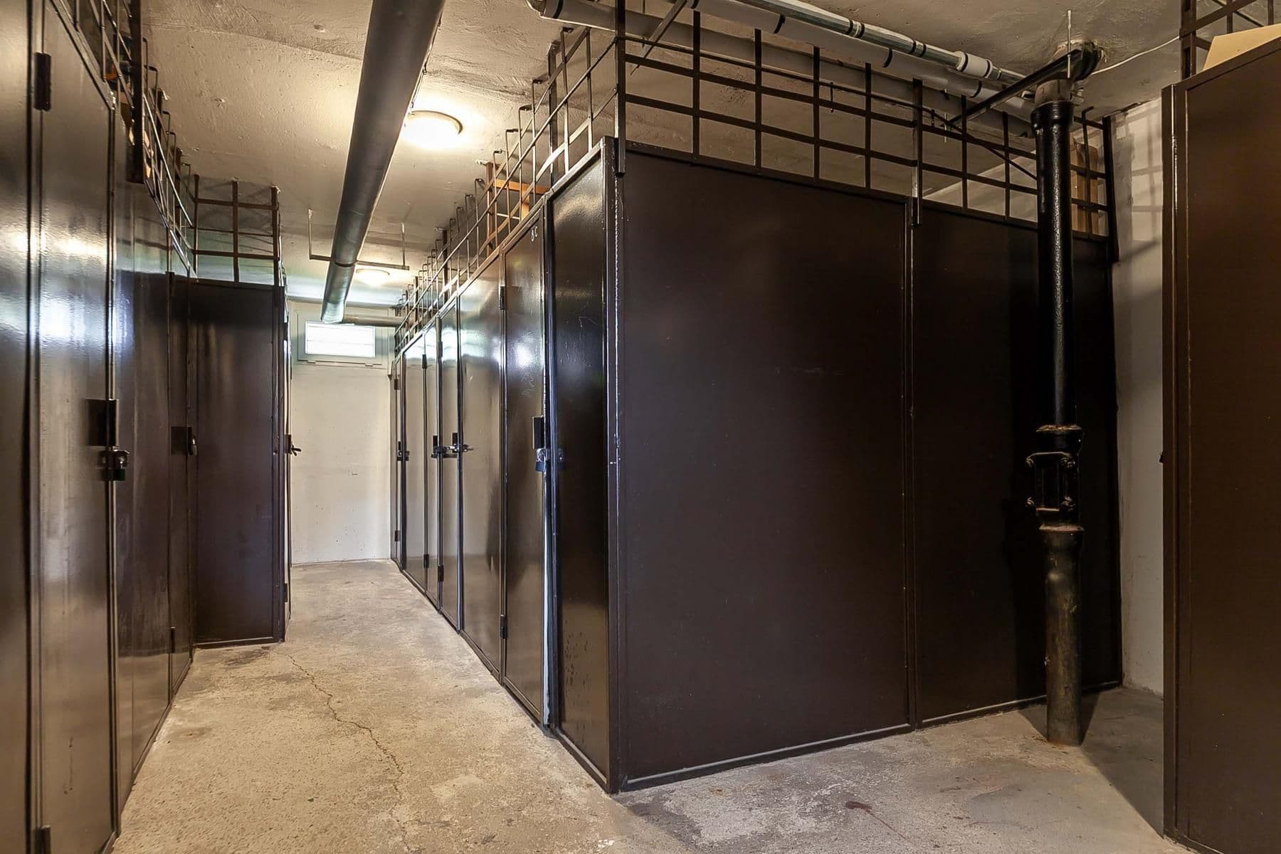 Prodej bytu 3+1 69 m², Kostřínská, Praha, Praha Prodej bytu 3+1 69 m², Kostřínská, Praha, Praha