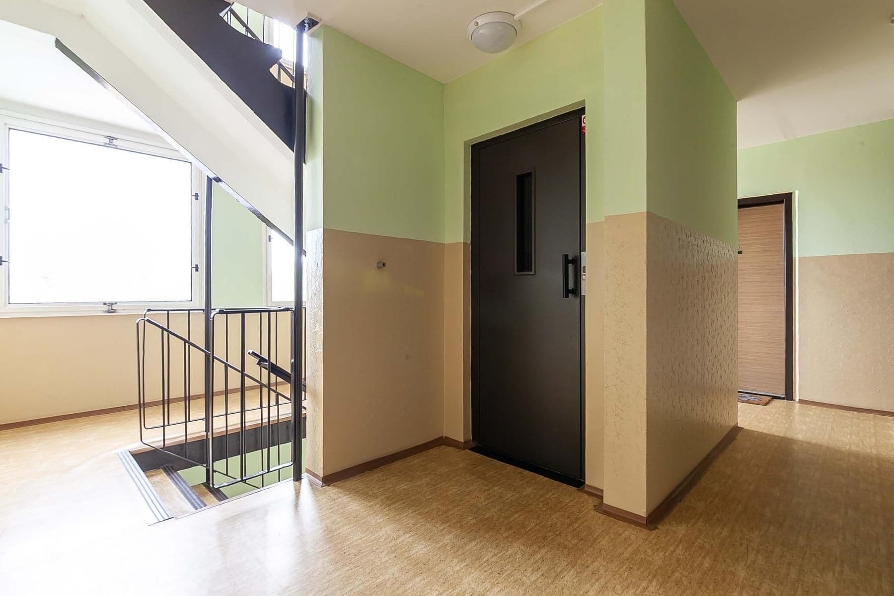 Prodej bytu 3+1 69 m², Kostřínská, Praha, Praha Prodej bytu 3+1 69 m², Kostřínská, Praha, Praha