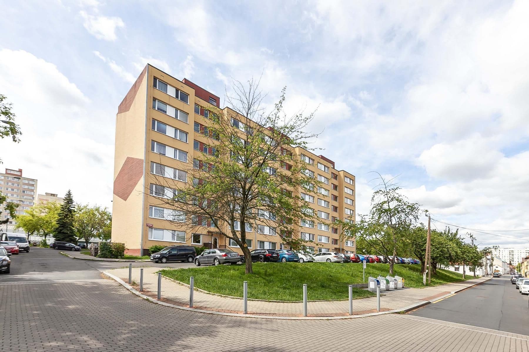 Prodej bytu 3+1 69 m², Kostřínská, Praha, Praha Prodej bytu 3+1 69 m², Kostřínská, Praha, Praha