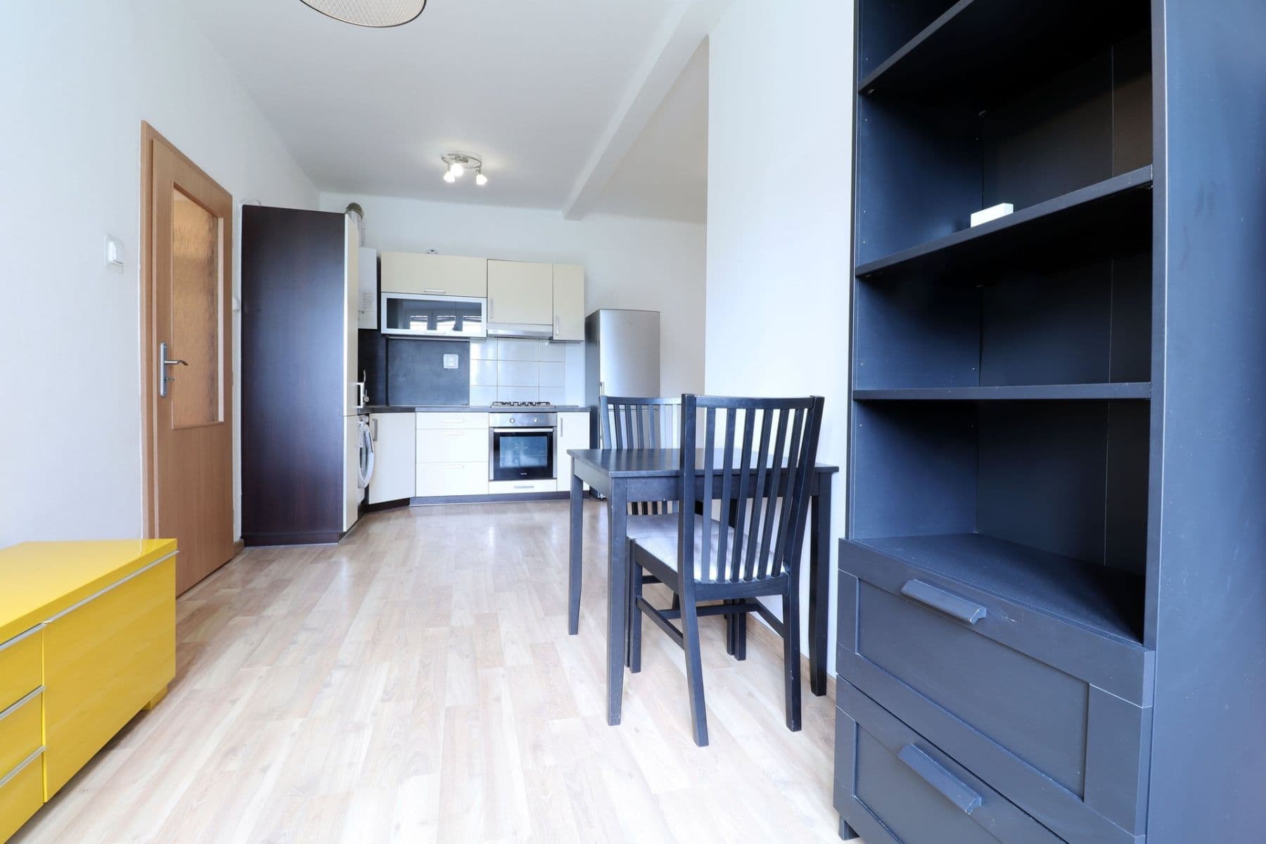 Pronájem bytu 2+kk 40 m², U libeňského pivovaru, Praha, Praha Pronájem bytu 2+kk 40 m², U libeňského pivovaru, Praha, Praha