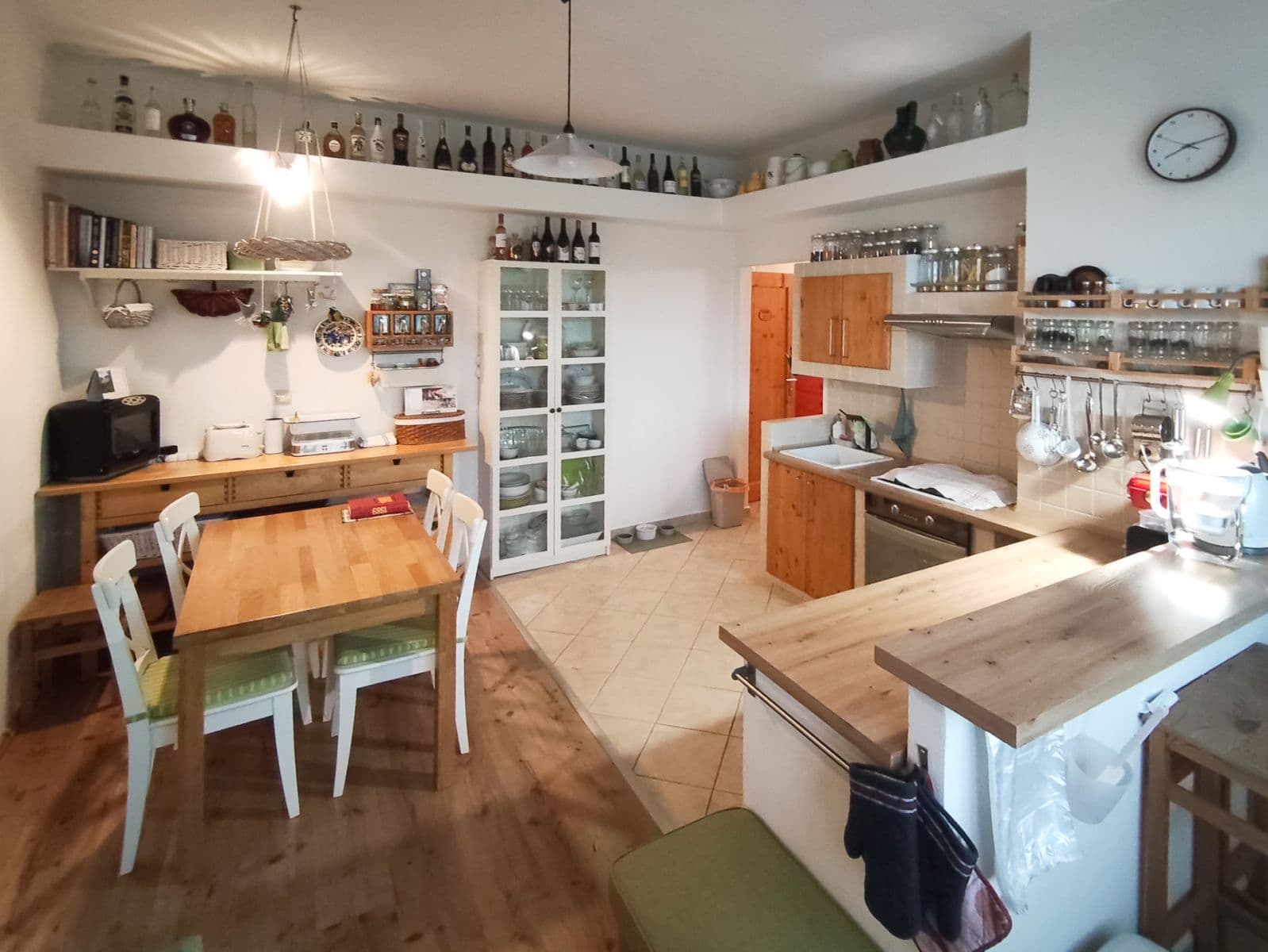 Prodej bytu 2+1 89 m², Štúrova, Nitra, Nitriansky kraj Prodej bytu 2+1 89 m², Štúrova, Nitra, Nitriansky kraj