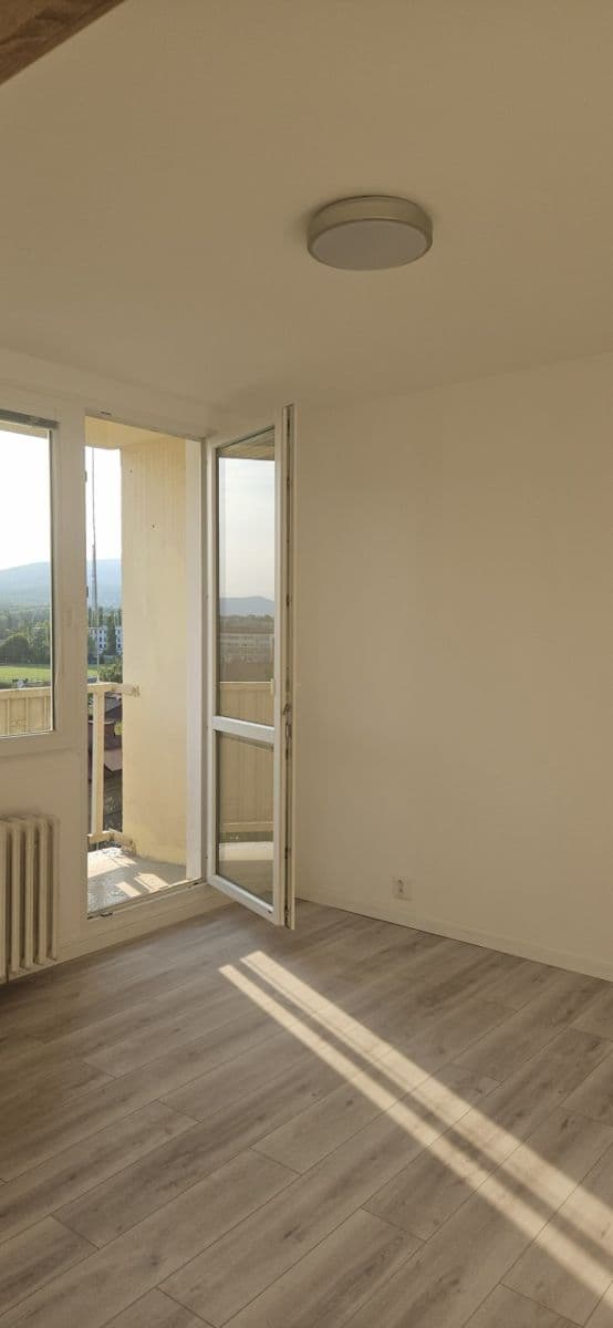 Prodej bytu 1+1 41 m², Jana Koziny, Teplice, Ústecký kraj Prodej bytu 1+1 41 m², Jana Koziny, Teplice, Ústecký kraj