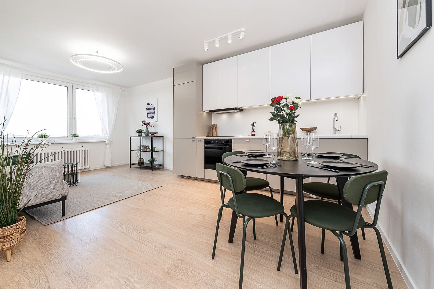 Prodej bytu 4+kk 83 m², Čeljabinská, Praha, Praha Prodej bytu 4+kk 83 m², Čeljabinská, Praha, Praha