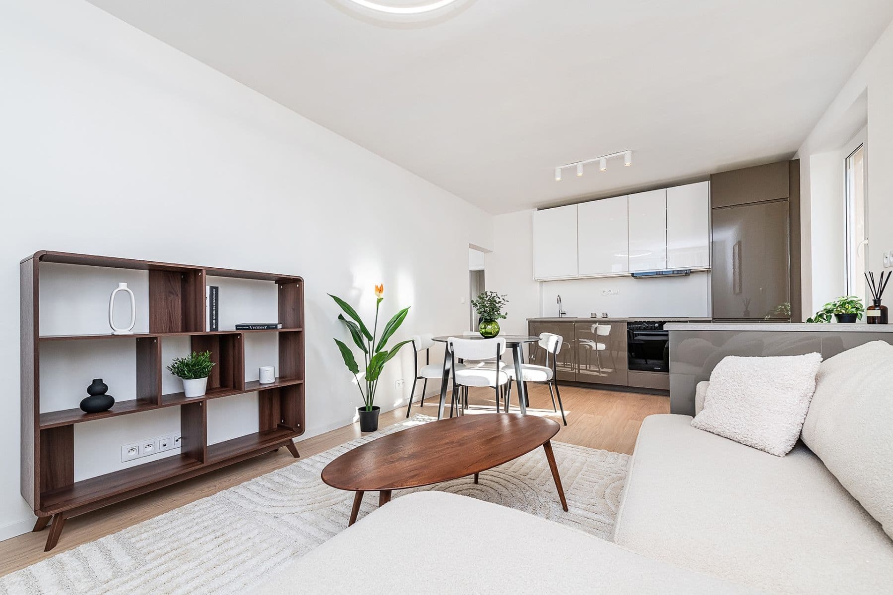 Prodej bytu 4+kk 83 m², Čeljabinská, Praha, Praha Prodej bytu 4+kk 83 m², Čeljabinská, Praha, Praha