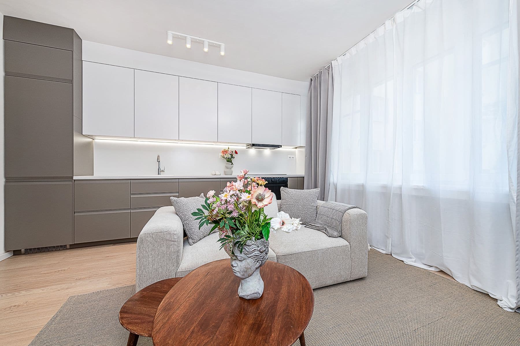 Prodej bytu 4+kk 83 m², Čeljabinská, Praha, Praha Prodej bytu 4+kk 83 m², Čeljabinská, Praha, Praha