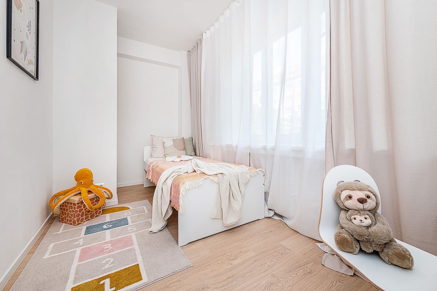 Prodej bytu 4+kk 83 m², Čeljabinská, Praha, Praha Prodej bytu 4+kk 83 m², Čeljabinská, Praha, Praha