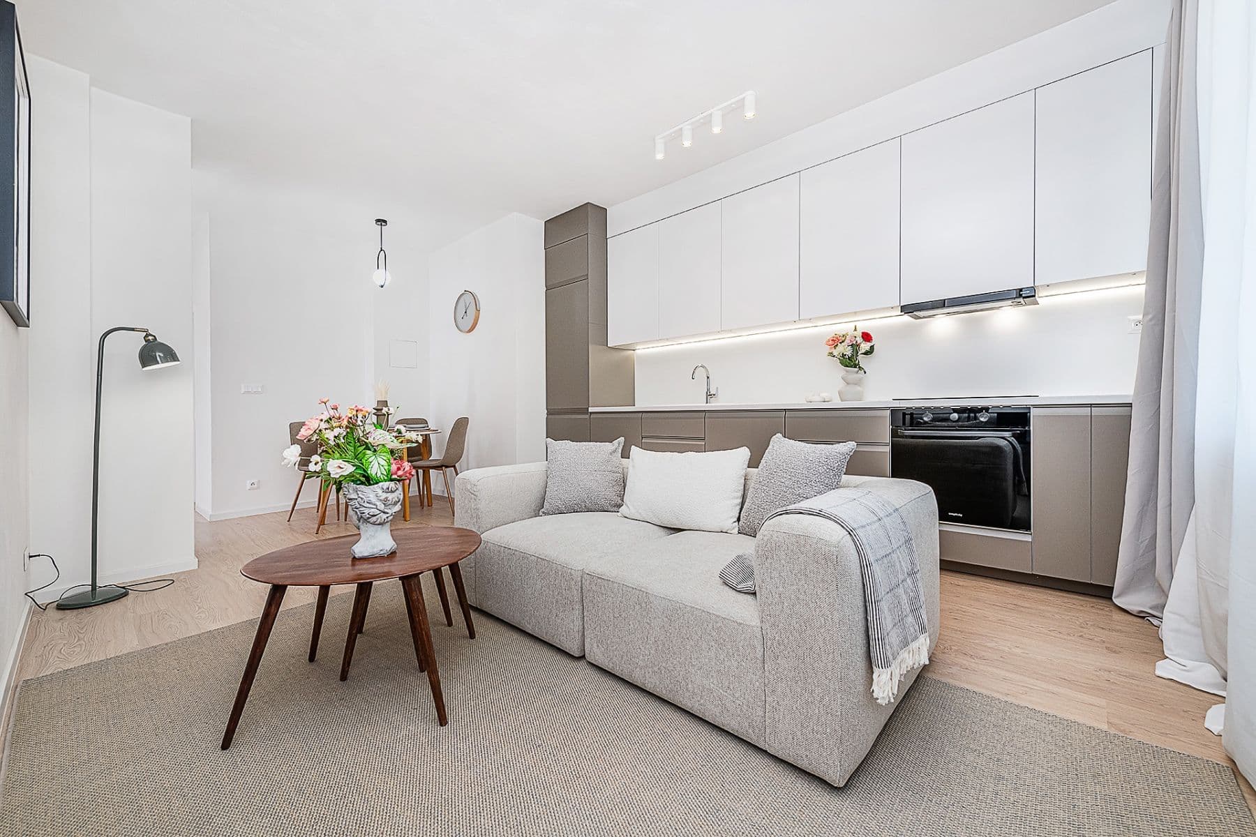 Prodej bytu 4+kk 83 m², Čeljabinská, Praha, Praha Prodej bytu 4+kk 83 m², Čeljabinská, Praha, Praha