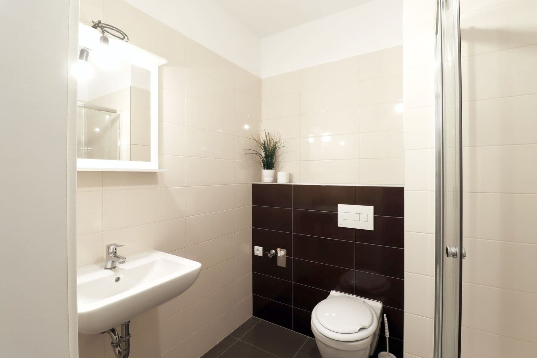 Pronájem bytu 1+kk 27 m², Bečovská, Praha, Praha Pronájem bytu 1+kk 27 m², Bečovská, Praha, Praha