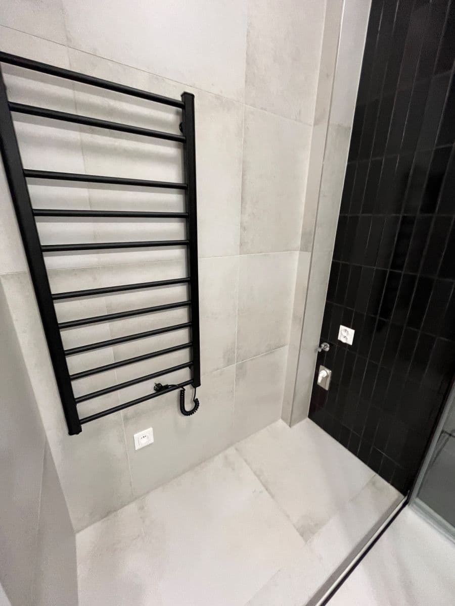 Pronájem bytu 1+kk 36 m², Petrohradská, Praha, Praha Pronájem bytu 1+kk 36 m², Petrohradská, Praha, Praha