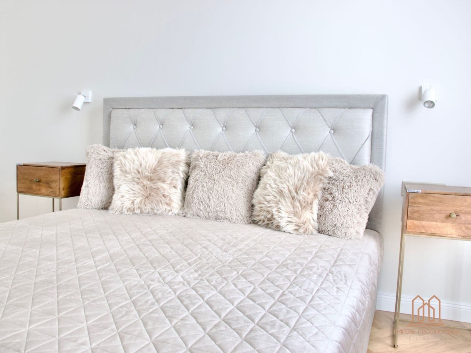 Prodej bytu 2+kk 53 m², Tolstého, Praha, Praha Prodej bytu 2+kk 53 m², Tolstého, Praha, Praha