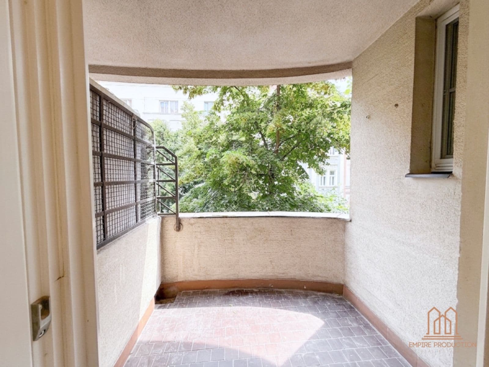 Prodej bytu 2+kk 56 m², Tolstého, Praha, Praha Prodej bytu 2+kk 56 m², Tolstého, Praha, Praha