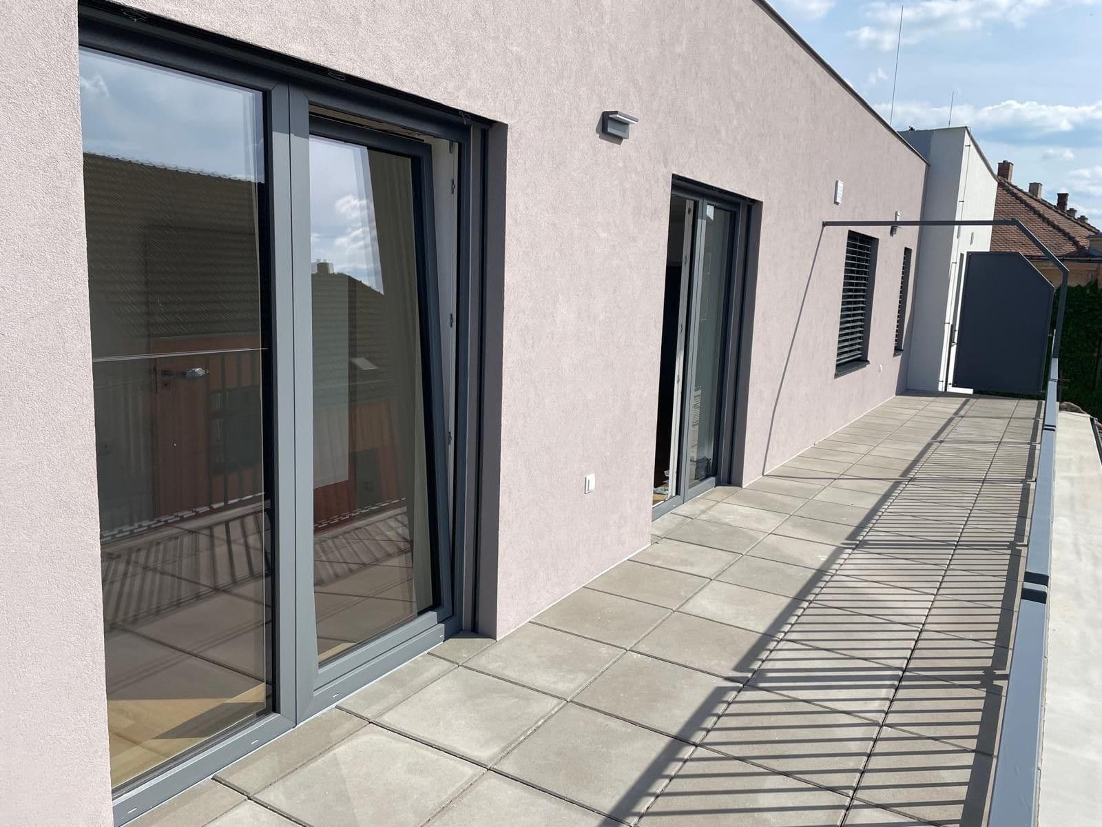 Pronájem bytu 2+kk 39 m², Jana Fibicha, Ivančice, Jihomoravský kraj Pronájem bytu 2+kk 39 m², Jana Fibicha, Ivančice, Jihomoravský kraj