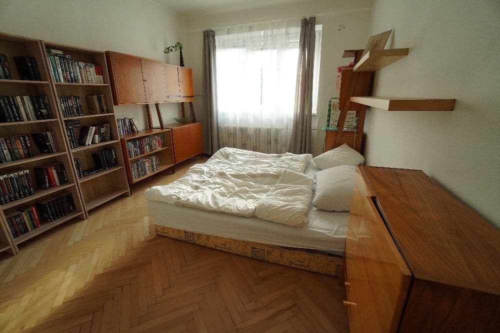 Pronájem bytu 3+1 64 m², 5. května, Praha, Praha Pronájem bytu 3+1 64 m², 5. května, Praha, Praha