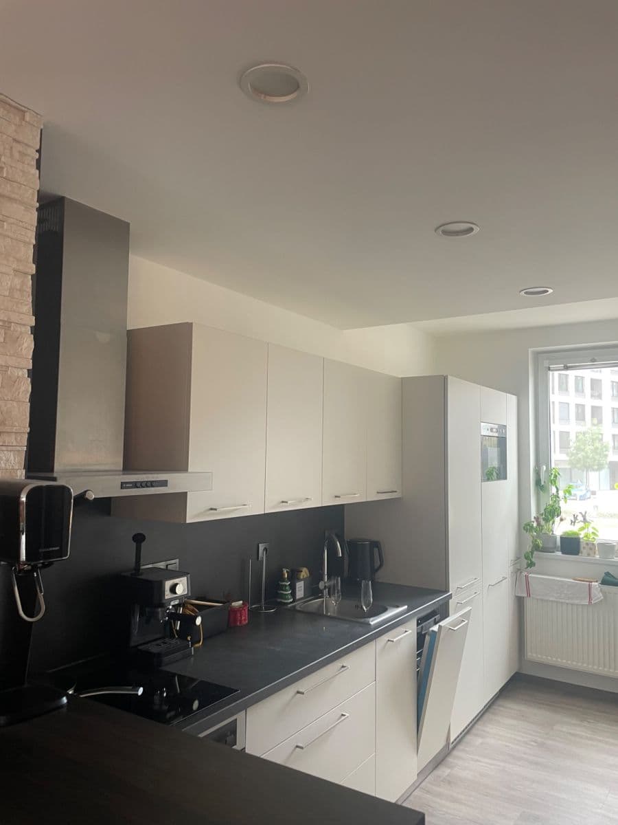 Pronájem bytu 2+kk 75 m², Počernická, Praha, Praha Pronájem bytu 2+kk 75 m², Počernická, Praha, Praha