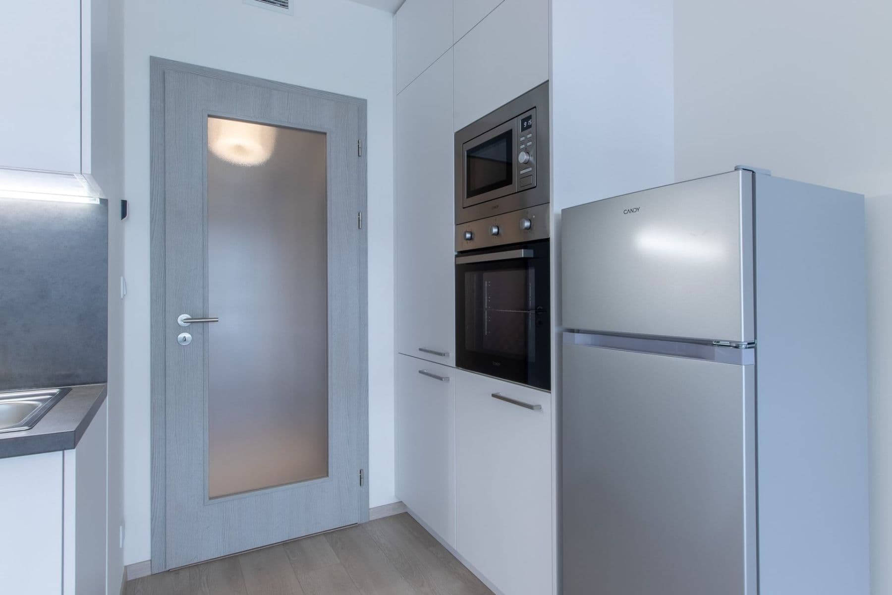 Pronájem bytu 1+kk 32 m², Poděbradská, Praha, Praha Pronájem bytu 1+kk 32 m², Poděbradská, Praha, Praha