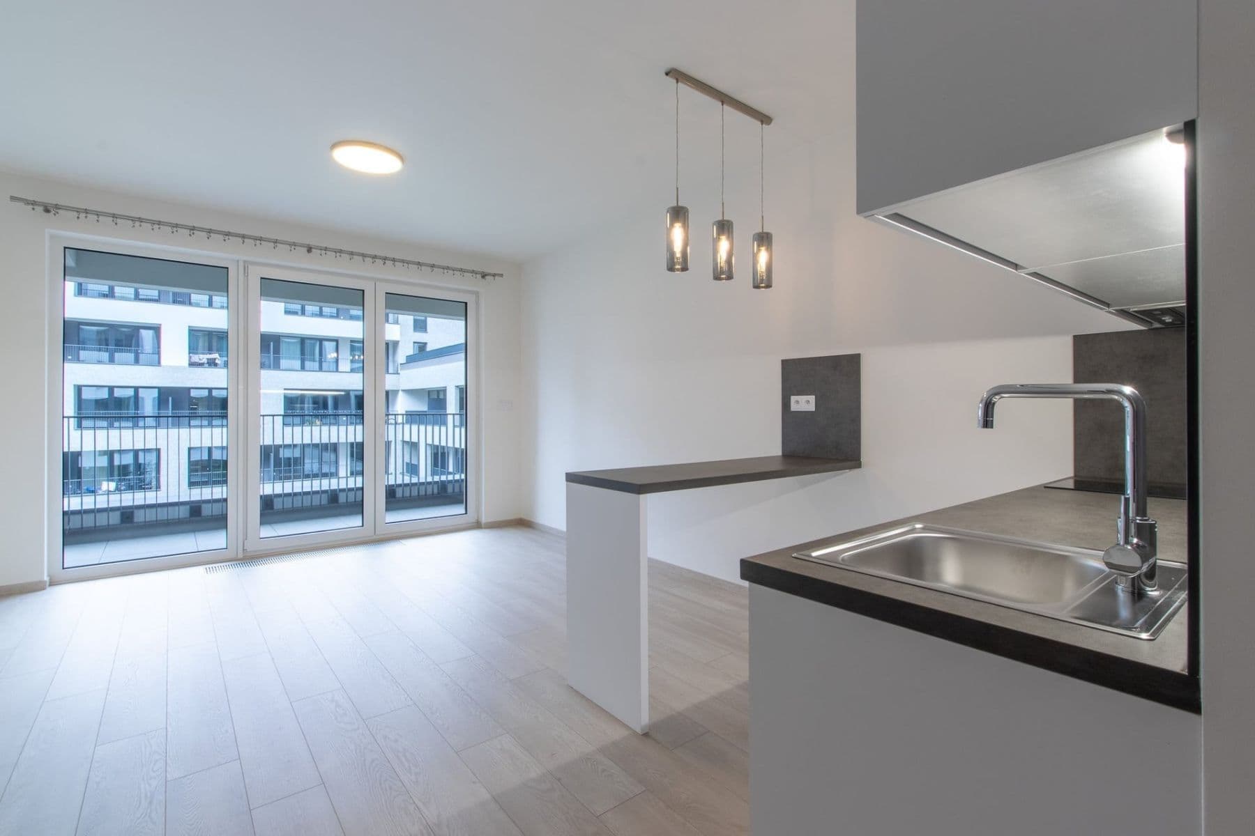 Pronájem bytu 1+kk 32 m², Poděbradská, Praha, Praha Pronájem bytu 1+kk 32 m², Poděbradská, Praha, Praha
