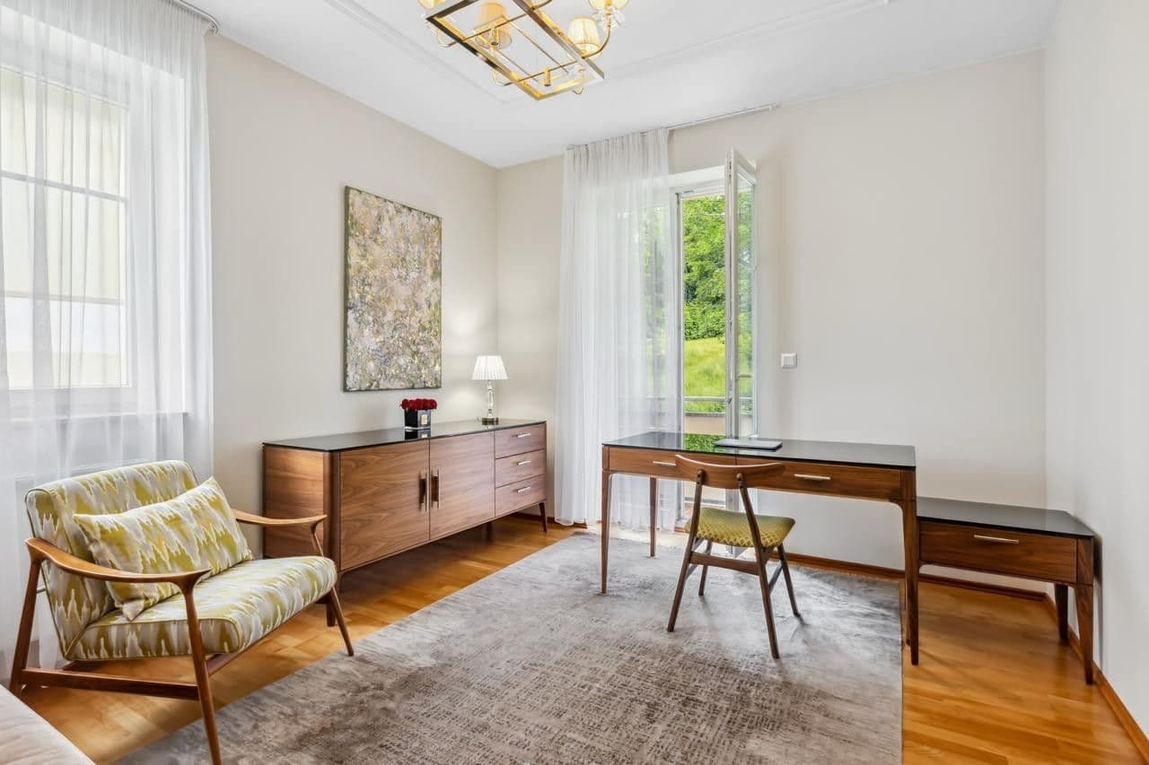 Prodej bytu 4+1 130 m², Nebozízek, Karlovy Vary, Karlovarský kraj Prodej bytu 4+1 130 m², Nebozízek, Karlovy Vary, Karlovarský kraj