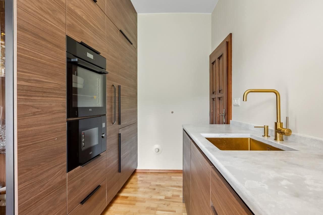 Prodej bytu 4+1 130 m², Nebozízek, Karlovy Vary, Karlovarský kraj Prodej bytu 4+1 130 m², Nebozízek, Karlovy Vary, Karlovarský kraj