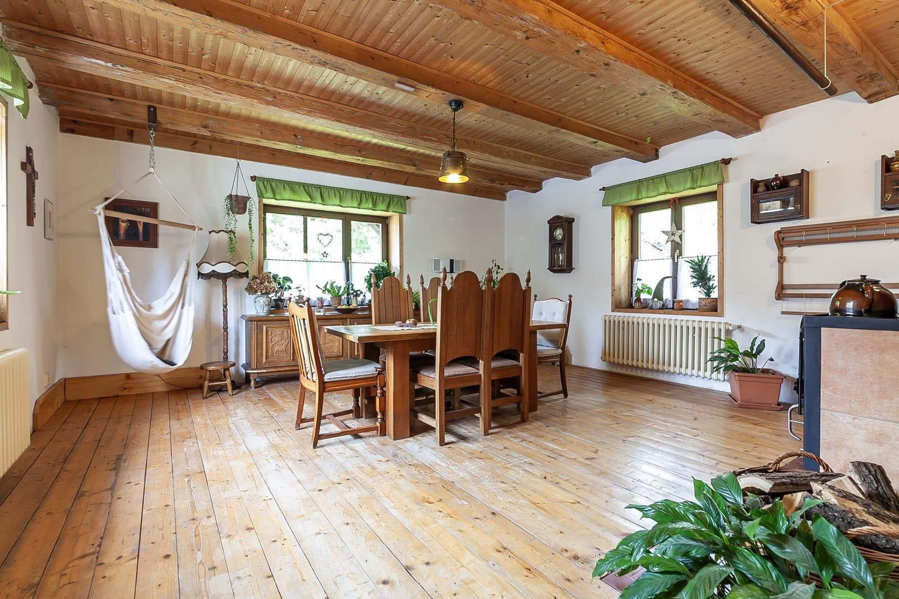Prodej domu 196 m², pozemek 3.460 m², Staré Hrady, Královéhradecký kraj Prodej domu 196 m², pozemek 3.460 m², Staré Hrady, Královéhradecký kraj