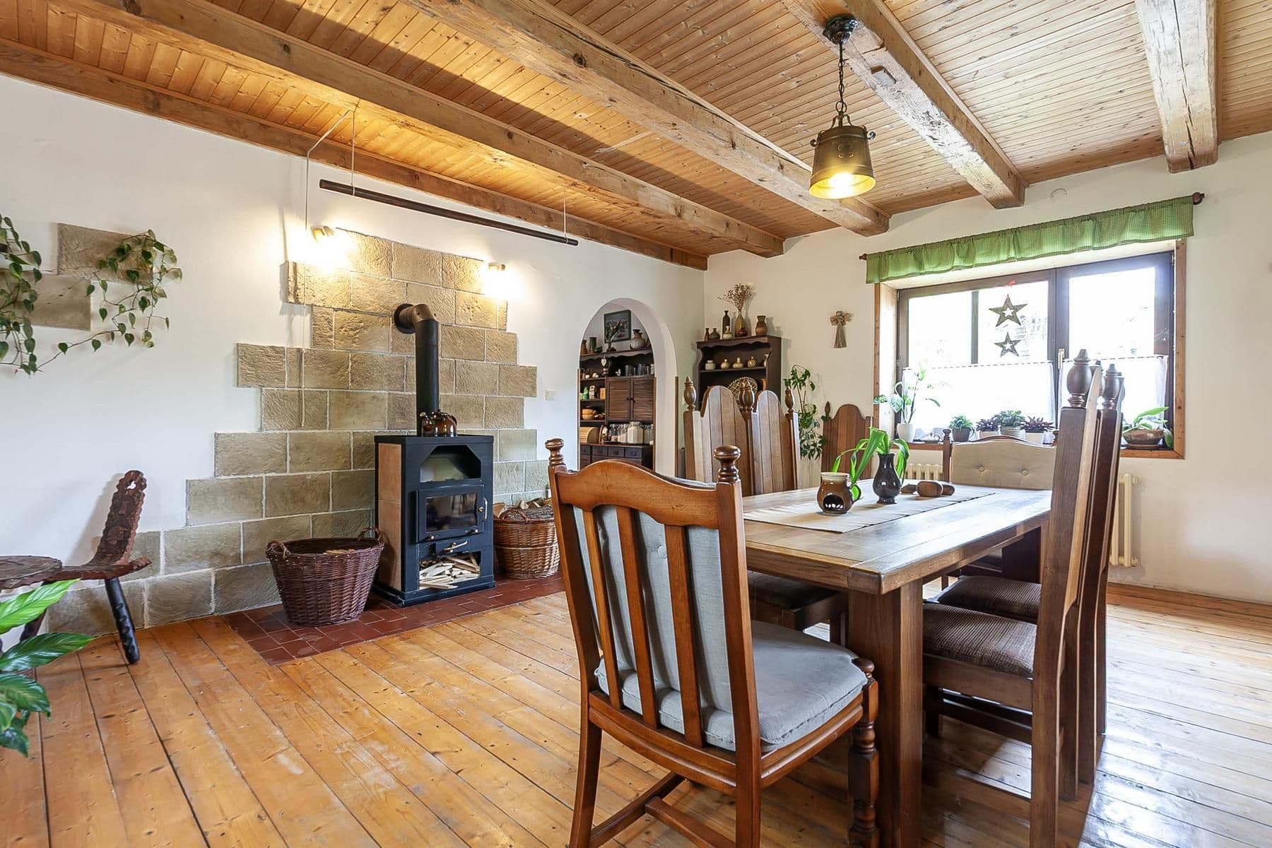 Prodej domu 196 m², pozemek 3.460 m², Staré Hrady, Královéhradecký kraj Prodej domu 196 m², pozemek 3.460 m², Staré Hrady, Královéhradecký kraj