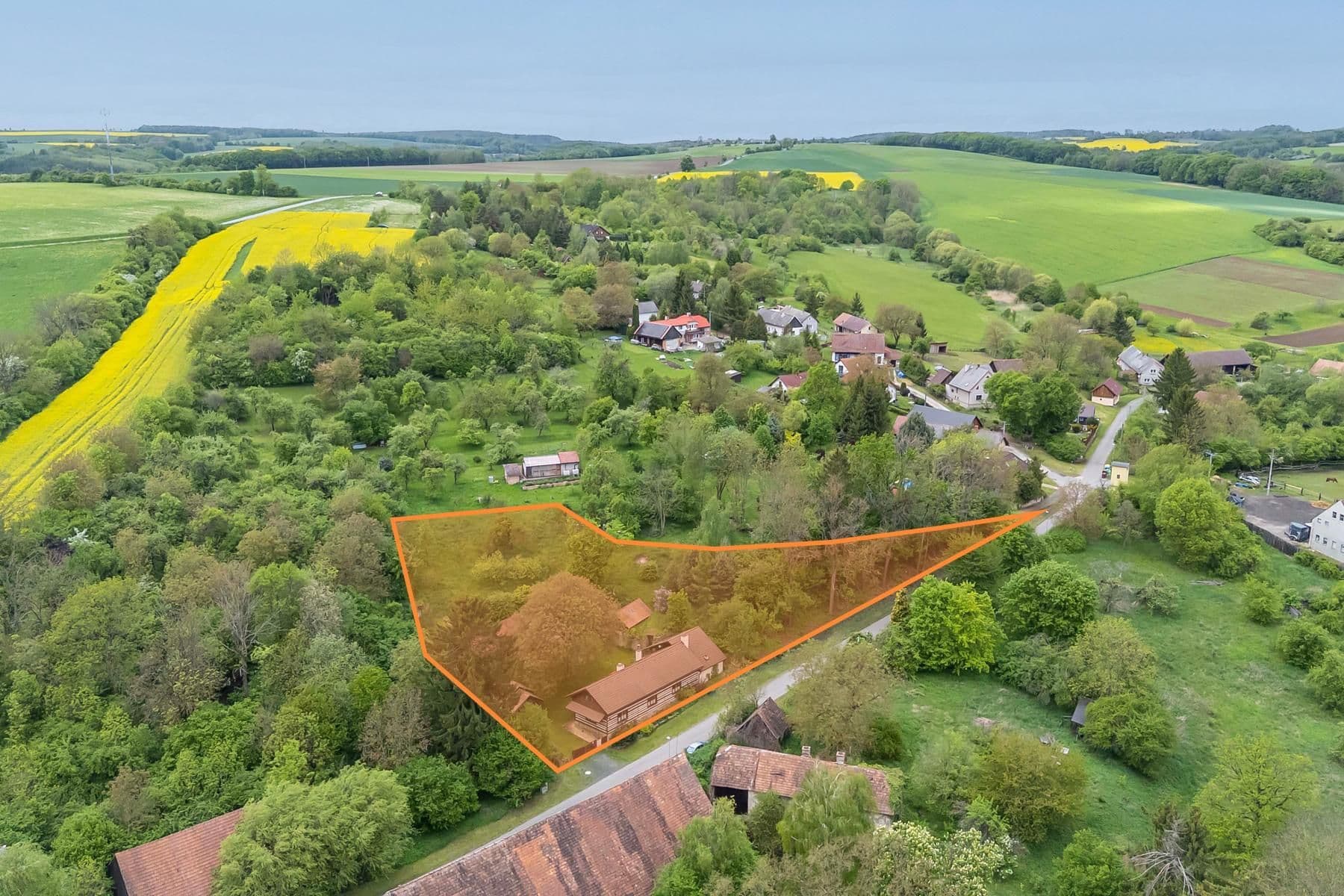 Prodej domu 196 m², pozemek 3.460 m², Staré Hrady, Královéhradecký kraj Prodej domu 196 m², pozemek 3.460 m², Staré Hrady, Královéhradecký kraj