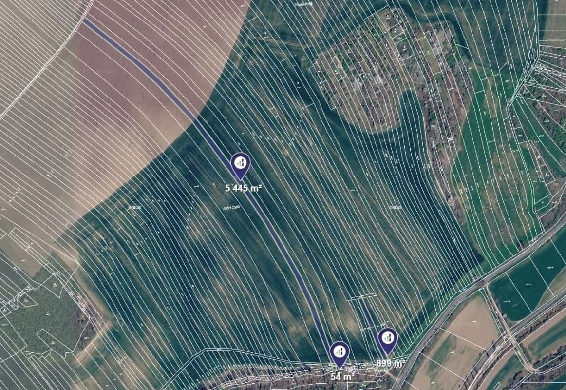 Prodej pozemku 9.833 m², Dražůvky, Jihomoravský kraj Prodej pozemku 9.833 m², Dražůvky, Jihomoravský kraj