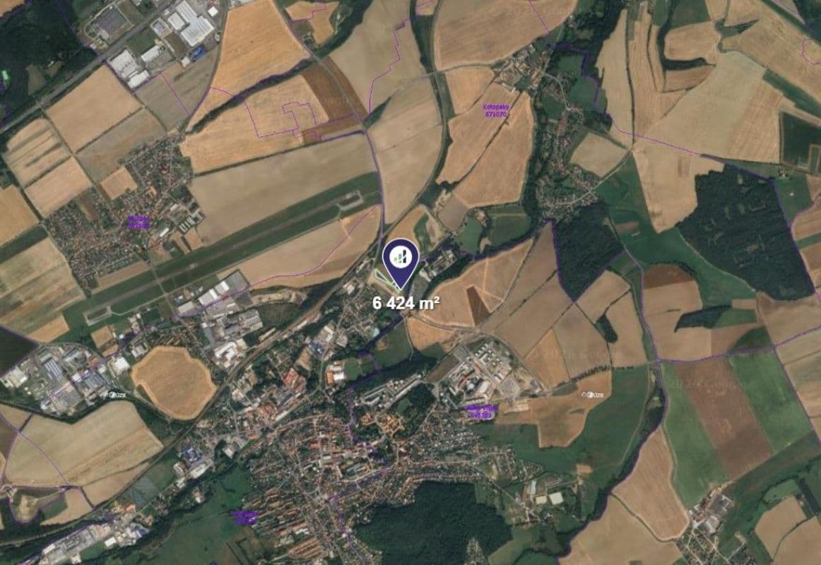 Prodej pozemku 6.424 m², Hořovice, Středočeský kraj Prodej pozemku 6.424 m², Hořovice, Středočeský kraj