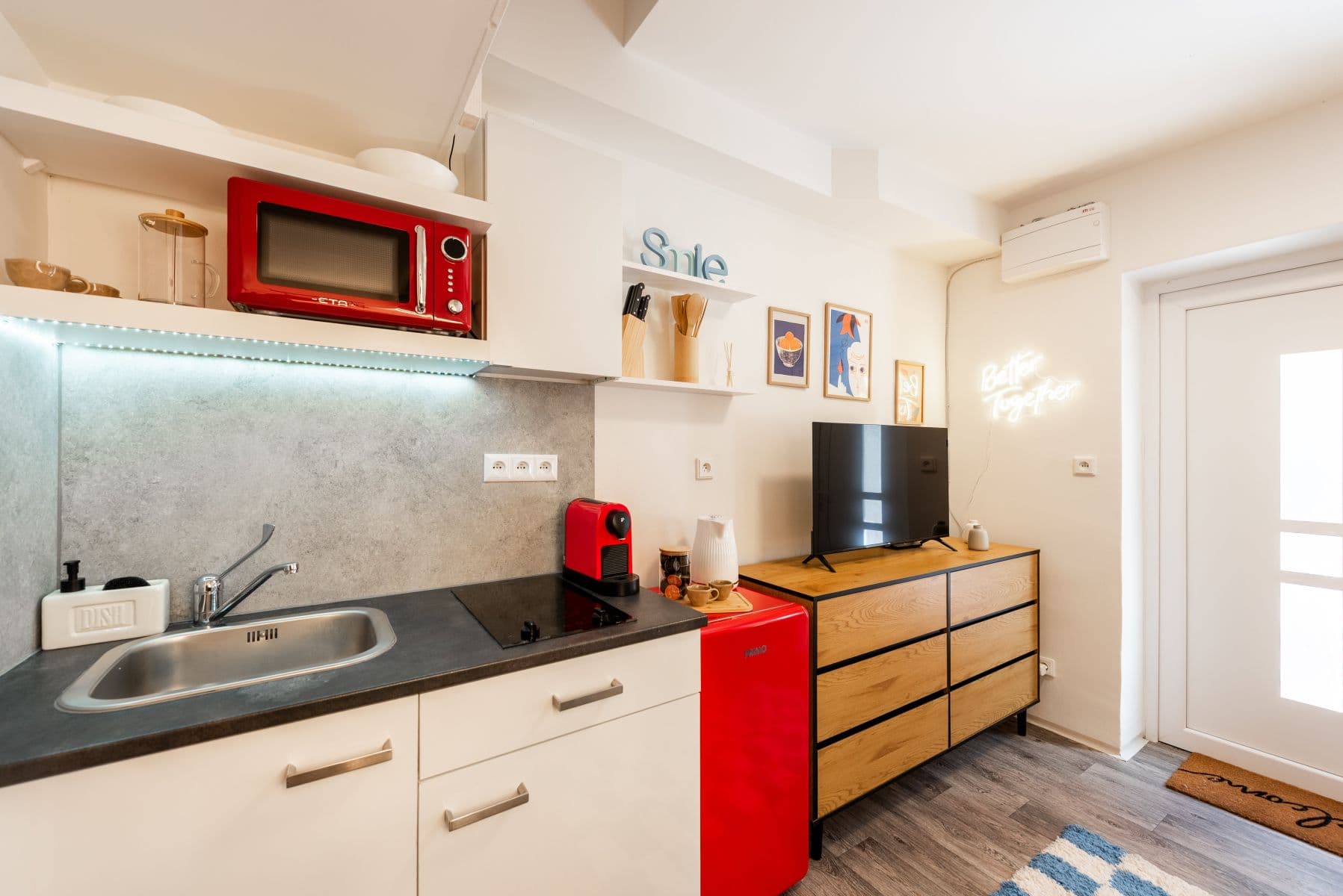 Pronájem bytu 12 m², Husitská, Praha, Praha Pronájem bytu 12 m², Husitská, Praha, Praha