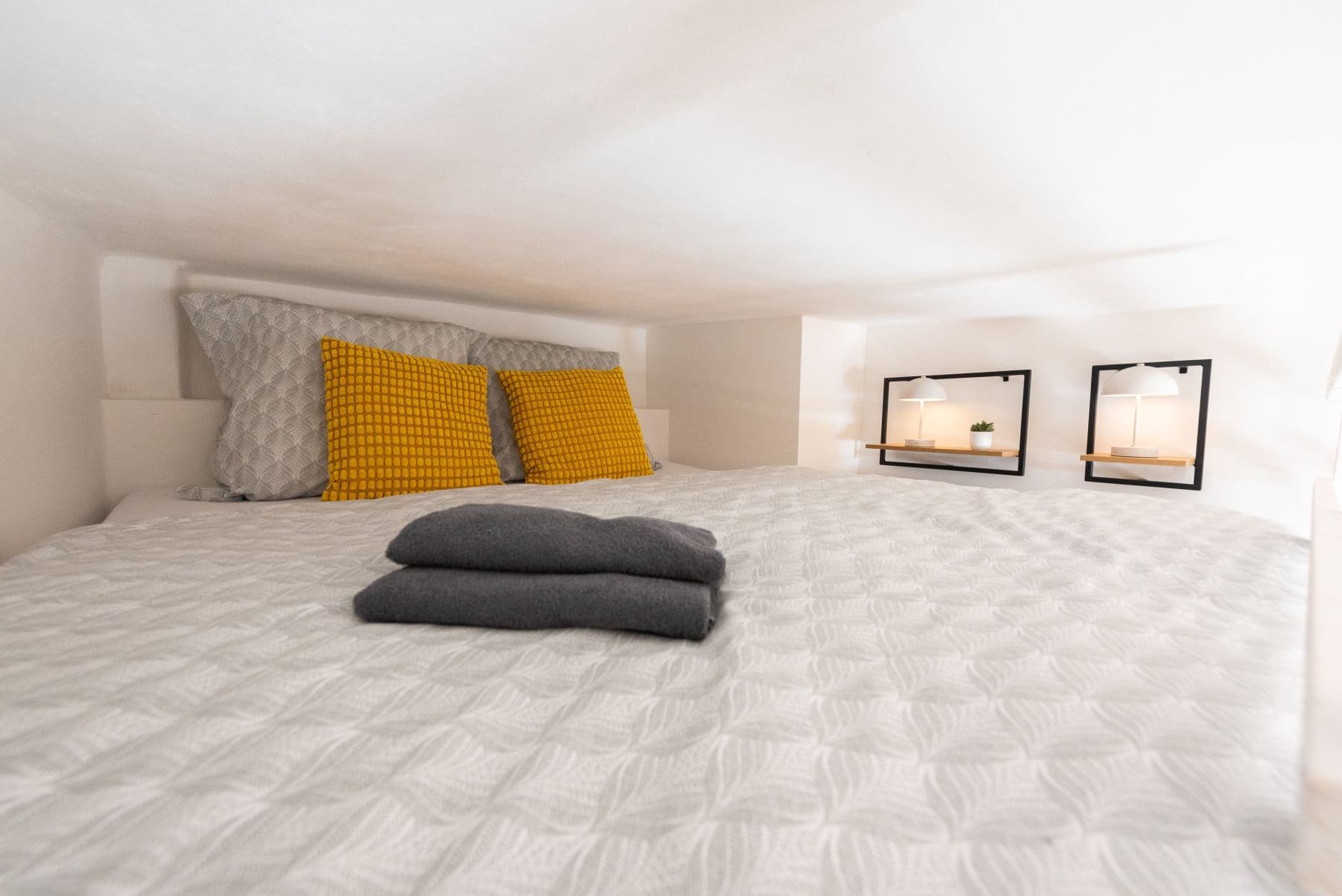 Pronájem bytu 12 m², Husitská, Praha, Praha Pronájem bytu 12 m², Husitská, Praha, Praha
