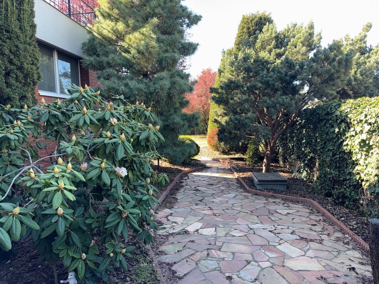 Prodej domu 350 m², pozemek 1.729 m², V Zahradách, Jirny, Středočeský kraj Prodej domu 350 m², pozemek 1.729 m², V Zahradách, Jirny, Středočeský kraj
