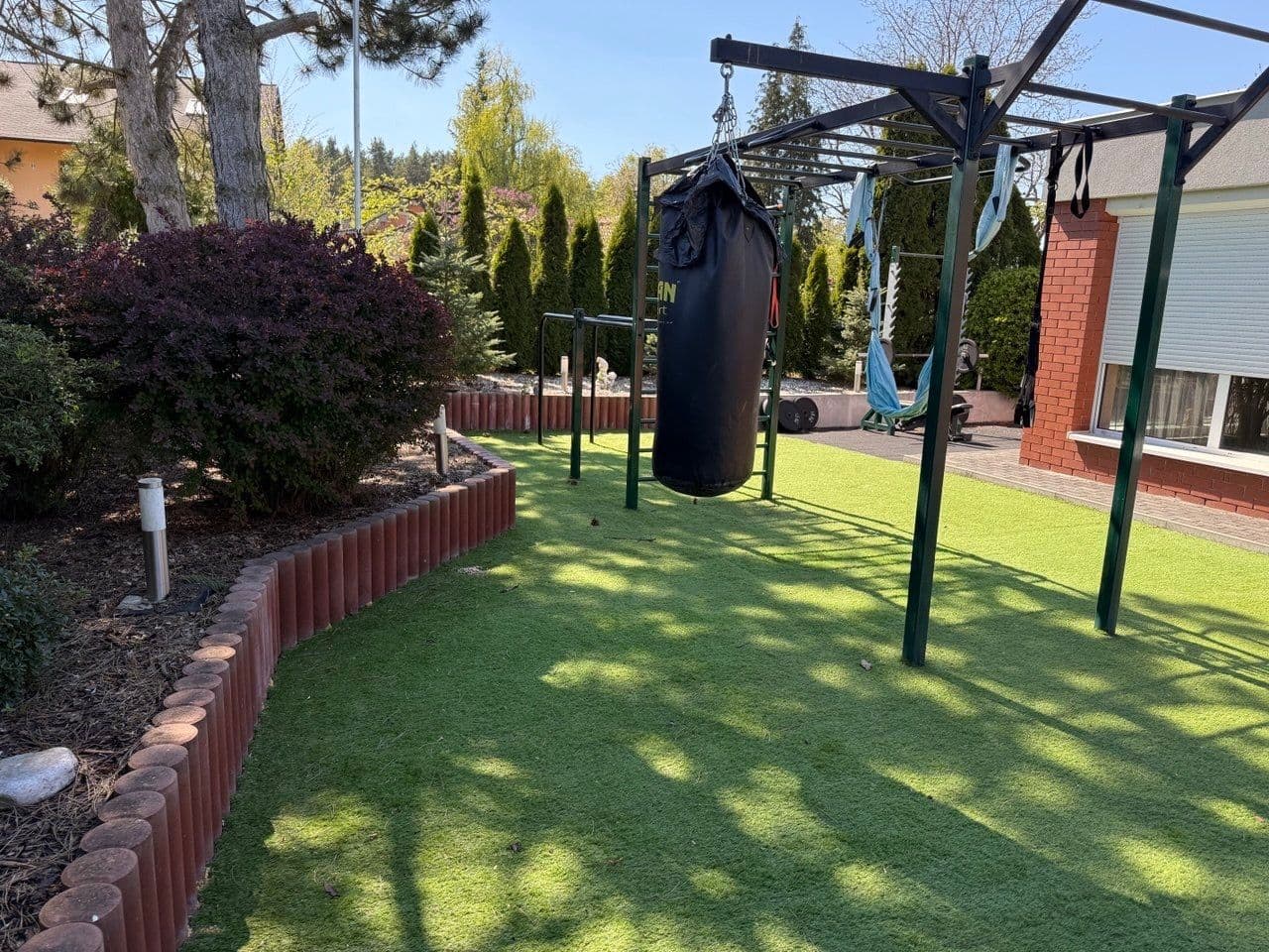 Prodej domu 350 m², pozemek 1.729 m², V Zahradách, Jirny, Středočeský kraj Prodej domu 350 m², pozemek 1.729 m², V Zahradách, Jirny, Středočeský kraj