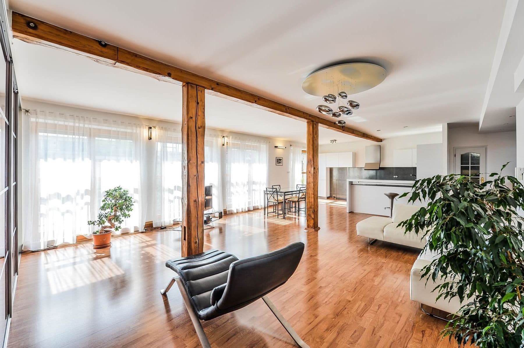 Pronájem bytu 4+kk 165 m², Jilemnického, Praha, Praha Pronájem bytu 4+kk 165 m², Jilemnického, Praha, Praha