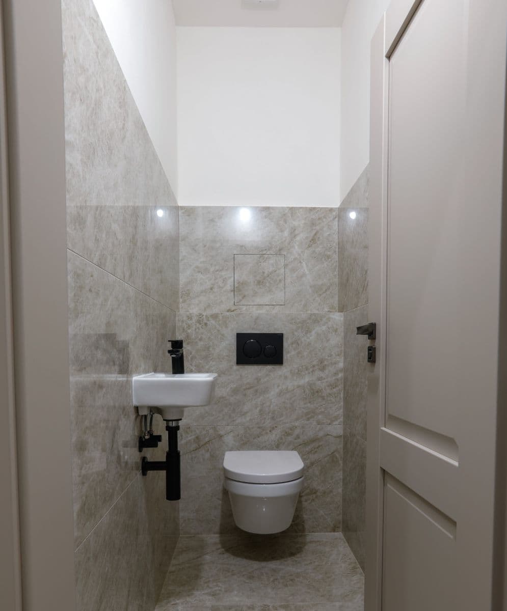 Prodej bytu 2+kk 54 m², Dělnická, Praha, Praha Prodej bytu 2+kk 54 m², Dělnická, Praha, Praha