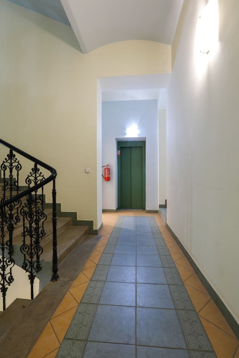 Prodej bytu 2+kk 54 m², Dělnická, Praha, Praha Prodej bytu 2+kk 54 m², Dělnická, Praha, Praha