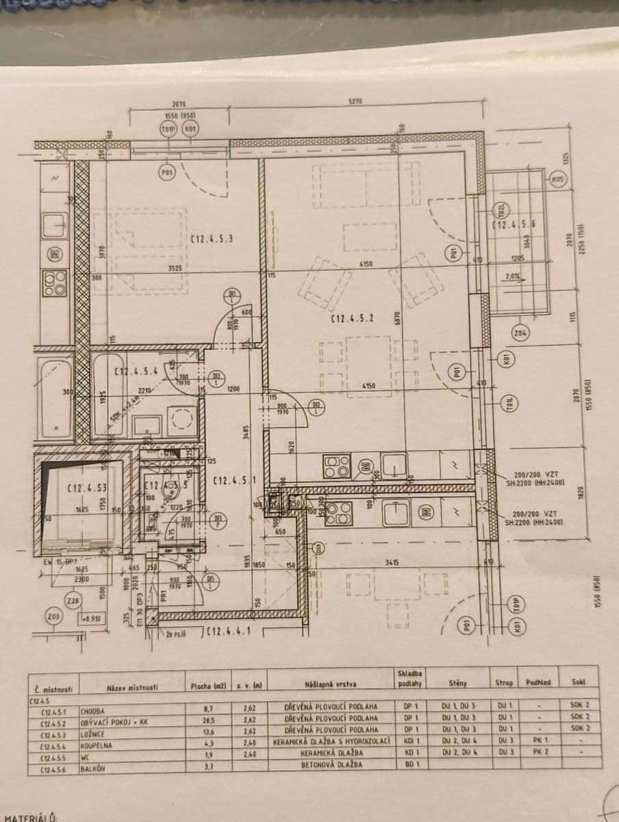 Pronájem bytu 2+kk 62 m², Armádní, Milovice, Středočeský kraj Pronájem bytu 2+kk 62 m², Armádní, Milovice, Středočeský kraj